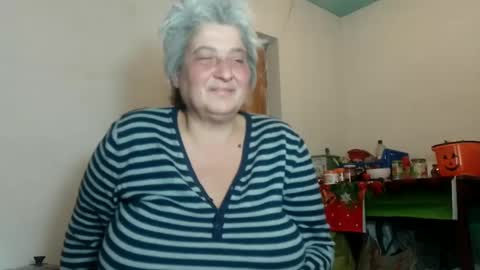 Snapshot of exquisitemature chatting on January 8, 2025, 10:06 pm ExquisiteMature online show from January 8, 2025, 10:06 pm