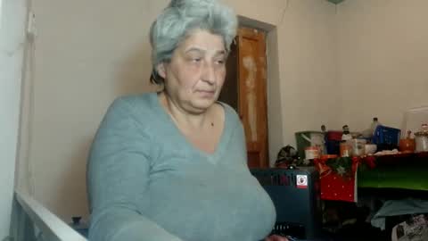 Snapshot of exquisitemature chatting on January 17, 2025, 2:07 pm ExquisiteMature online show from January 17, 2025, 2:07 pm