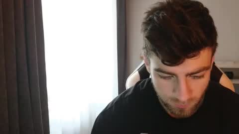 Sweetheart online show from December 16, 2025, 8:52 am