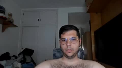 exterminator944 online show from April 30, 2026, 8:20 am