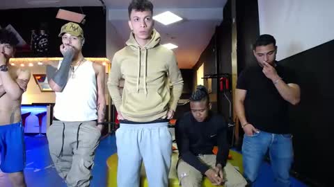 Snapshot of extrangers chatting on March 4, 2025, 12:12 pm extrangers online show from March 4, 2025, 12:12 pm