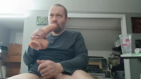 Snapshot of extreme09111970 chatting on March 6, 2026, 11:56 pm Extreme09111970 online show from March 6, 2026, 11:56 pm