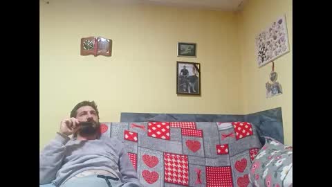 exuuuuu online show from November 26, 2025, 11:06 pm