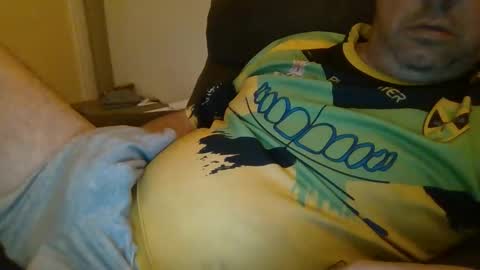 exxxup online show from October 9, 2025, 5:44 pm