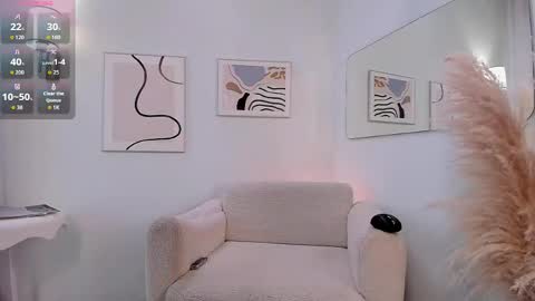 eyes_are_higher16333 online show from May 18, 2026, 12:33 pm