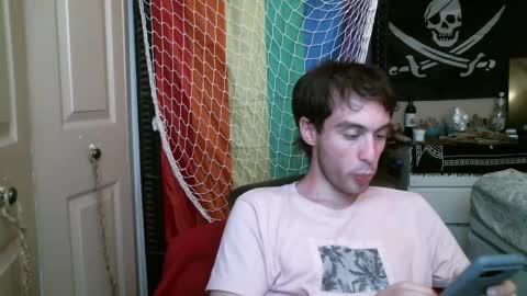 Snapshot of ezra_naamah chatting on September 19, 2025, 10:43 pm Ezra Naamah online show from September 19, 2025, 10:43 pm