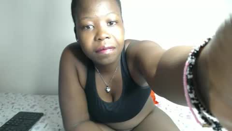 Miss Fabby online show from January 12, 2026, 9:47 am