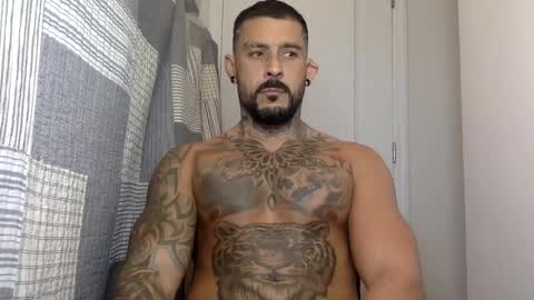 Snapshot of fabianelgalan chatting on January 3, 2025, 3:16 am Fabianelgalan online show from January 3, 2025, 3:16 am