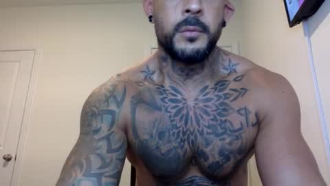 Snapshot of fabianelgalan chatting on February 28, 2025, 4:21 am Fabianelgalan online show from February 28, 2025, 4:21 am