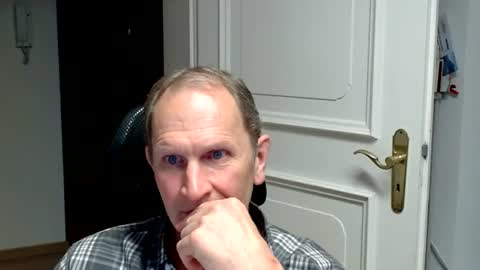 Fabian online show from June 19, 2026, 7:17 pm