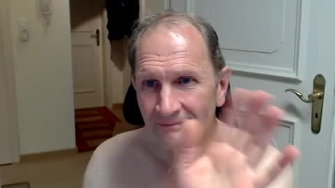 Fabian online show from July 30, 2026, 9:03 pm