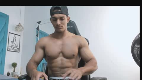 Snapshot of fabiorissi chatting on October 23, 2025, 9:35 pm FABIO online show from October 23, 2025, 9:35 pm