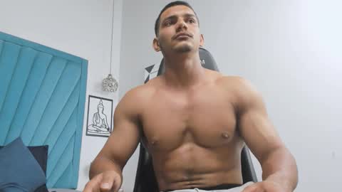 Snapshot of fabiorissi chatting on November 12, 2025, 10:09 pm FABIO online show from November 12, 2025, 10:09 pm