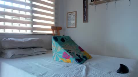 -  A N D E R online show from November 23, 2025, 7:57 pm