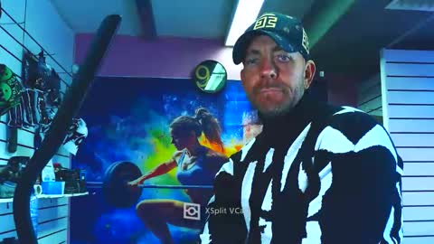 fabxxxl online show from March 11, 2026, 8:20 am