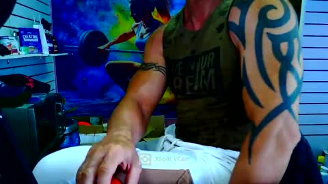 fabxxxl online show from May 28, 2026, 8:11 am