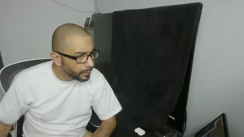Mark online show from June 1, 2026, 4:47 am