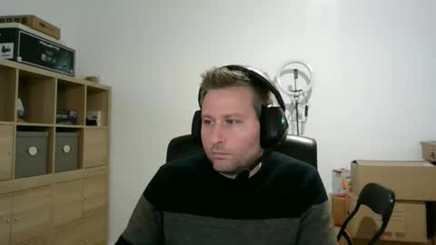 faer_087 online show from December 4, 2025, 12:36 pm