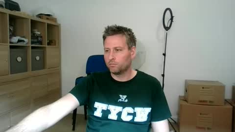 faer_087 online show from April 30, 2026, 10:54 am