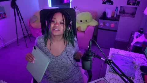 Snapshot of faeryaisha chatting on March 7, 2025, 5:51 am aisha online show from March 7, 2025, 5:51 am