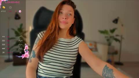 Snapshot of fairy_lele chatting on October 24, 2025, 2:41 am fairy_lele online show from October 24, 2025, 2:41 am