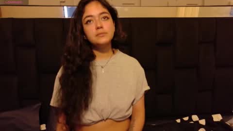 Snapshot of fairy_marie12 chatting on November 3, 2025, 3:35 pm Marie online show from November 3, 2025, 3:35 pm