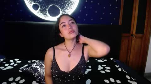 Snapshot of fairy_marie12 chatting on November 4, 2025, 11:37 pm Marie online show from November 4, 2025, 11:37 pm