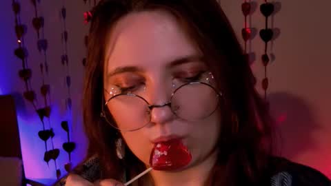 Tara online show from February 15, 2026, 2:52 am