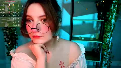 Snapshot of fairy_tara chatting on June 13, 2026, 10:40 pm Tara online show from June 13, 2026, 10:40 pm