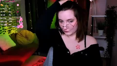 Snapshot of fairy_tara chatting on July 8, 2026, 10:14 pm Tara online show from July 8, 2026, 10:14 pm