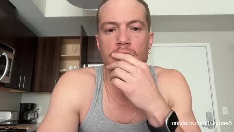 Travis online show from April 30, 2026, 4:24 pm