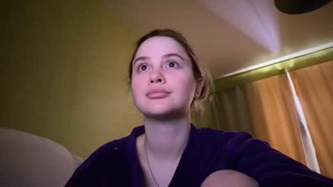 Ilona online show from February 19, 2025, 7:06 am