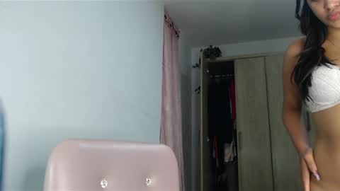 Snapshot of fairylatin chatting on January 24, 2025, 8:23 am fairylatin online show from January 24, 2025, 8:23 am