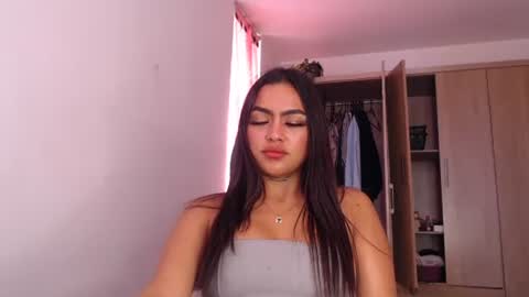 Snapshot of fairylatin chatting on January 29, 2025, 6:07 pm fairylatin online show from January 29, 2025, 6:07 pm