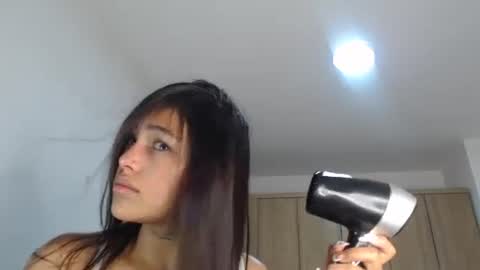 Snapshot of fairylatin chatting on January 31, 2025, 9:05 am fairylatin online show from January 31, 2025, 9:05 am