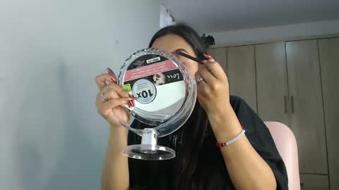 Snapshot of fairylatin chatting on February 15, 2025, 11:50 am fairylatin online show from February 15, 2025, 11:50 am