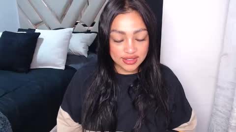 Snapshot of fairylatin chatting on October 17, 2025, 9:12 am fairylatin online show from October 17, 2025, 9:12 am