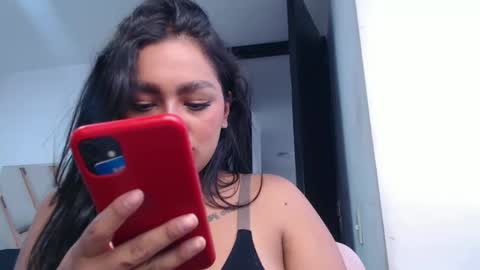 Snapshot of fairylatin chatting on November 11, 2025, 9:04 pm fairylatin online show from November 11, 2025, 9:04 pm