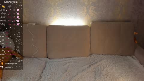 falcon baby online show from January 27, 2025, 8:28 pm