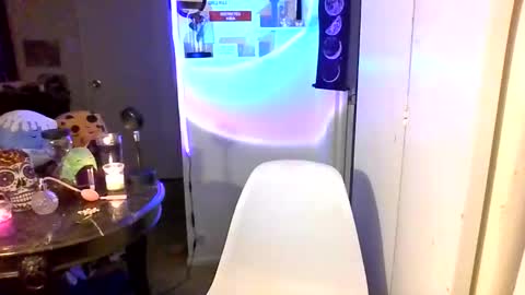 Snapshot of fallen_jezabel chatting on October 22, 2025, 9:09 am fallen_jezabel online show from October 22, 2025, 9:09 am