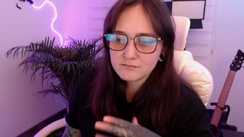 Snapshot of fallenag__ chatting on May 21, 2026, 1:45 am OF fallenag 1 online show from May 21, 2026, 1:45 am