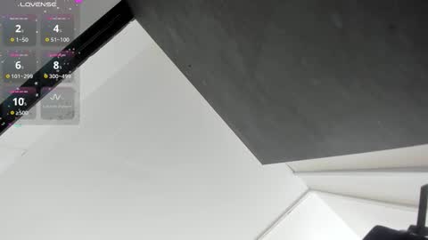 Faloon online show from September 28, 2025, 5:51 pm