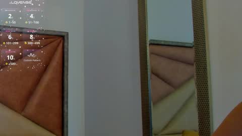 Snapshot of faloonroussel chatting on May 20, 2026, 6:36 pm Faloon online show from May 20, 2026, 6:36 pm