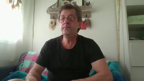 falushp online show from April 13, 2026, 12:54 pm