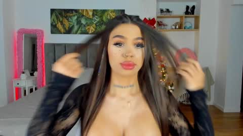 Snapshot of fancy_t33_n chatting on December 9, 2024, 1:51 am Jennifer online show from December 9, 2024, 1:51 am