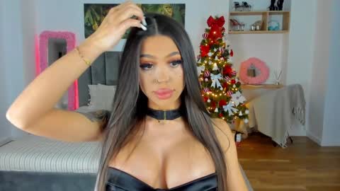 Snapshot of fancy_t33_n chatting on December 20, 2024, 6:56 pm Jennifer online show from December 20, 2024, 6:56 pm