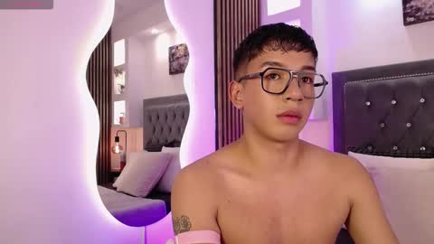 FANCY online show from March 25, 2026, 4:40 am