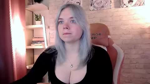 Snapshot of fancybella chatting on October 3, 2025, 1:52 pm Bella online show from October 3, 2025, 1:52 pm