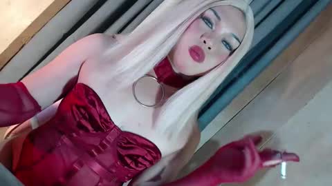 DANIELLA - DONT FORGET TO GIVE ME A THUMBSU UP online show from February 10, 2026, 12:04 am