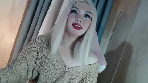 Snapshot of fantasticcock69_daniella chatting on May 14, 2026, 10:44 am DANIELLA - DONT FORGET TO GIVE ME A THUMBSU UP online show from May 14, 2026, 10:44 am